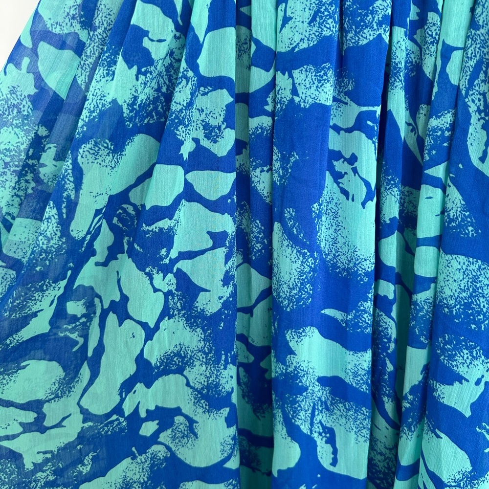 Vici Blue and Green Ruched Maxi Dress - Picture 8 of 11